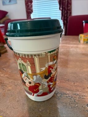 Disney Holiday Mickey & Minnie Travel Tumbler with Green Lid